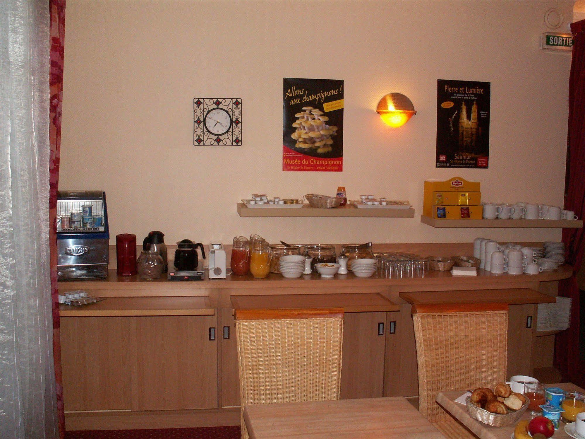 Alcyon Hotel Saumur Kültér fotó